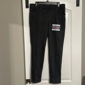 NWT Gloria Vanderbilt pull on pants sz 16